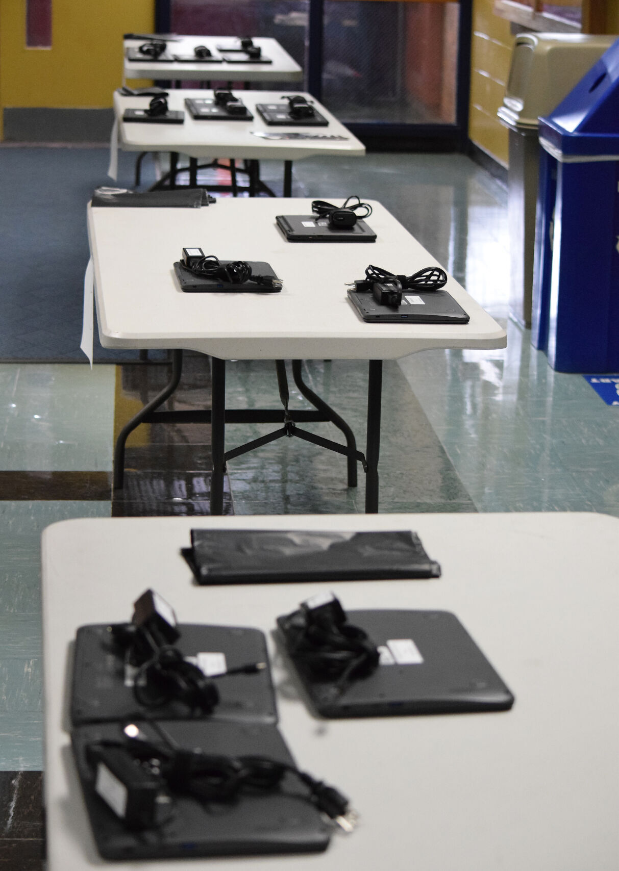 EHS Chromebooks 2.jpg